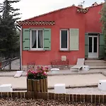 T3 avec jardin dans Villa Rocaille
