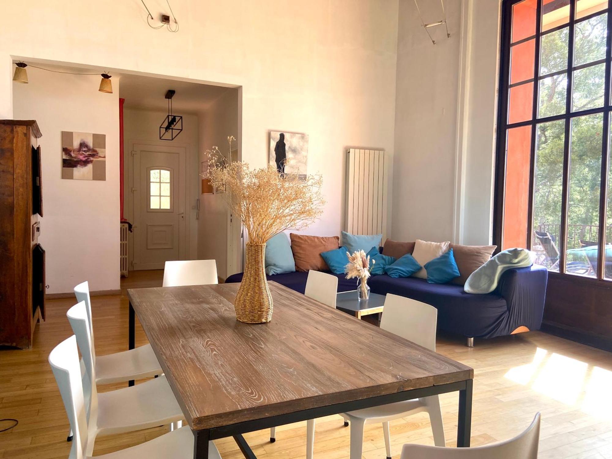 Avec Jardin Dans Rocaille Apartment Cassis