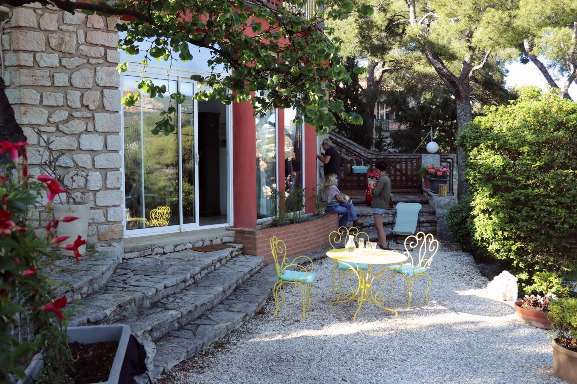 T3 Avec Jardin Dans Rocaille *